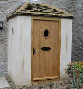 Listed building restoration - Chippenham, Wiltshire - Howlett-Neal Masonry & Conservation - Brick House